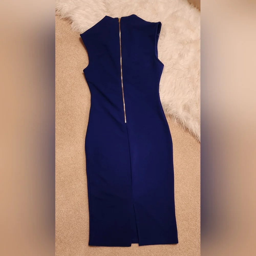 Blue Dress - Picture 4 of 6